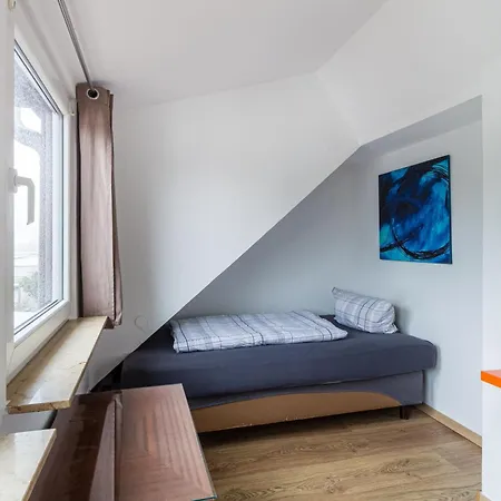 Fuer Monteure In * Leipzig