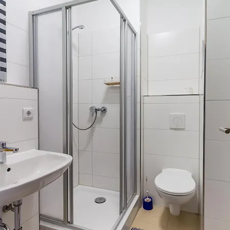 Fuer Monteure In Guest house Leipzig